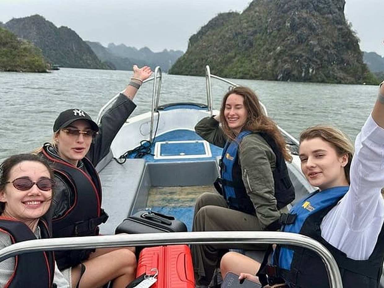 From Halong: Private Canoe Discover Lan Ha Bay’s Hidden Gems, photo 3