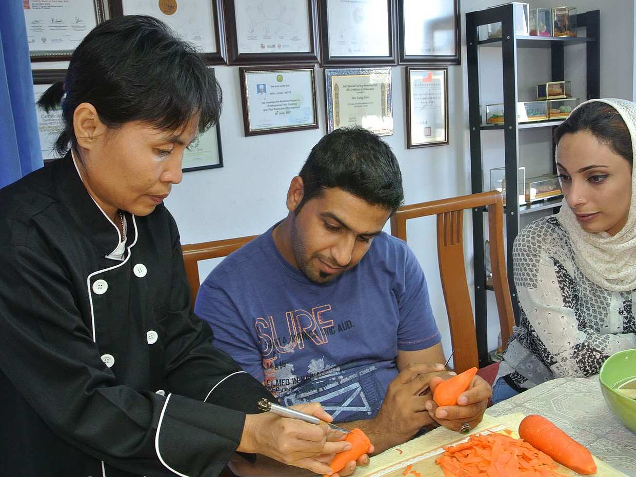 Half-day Professional Thai Fruit and Vegetable Carving Class in Bangkok, Thailand, photo 2