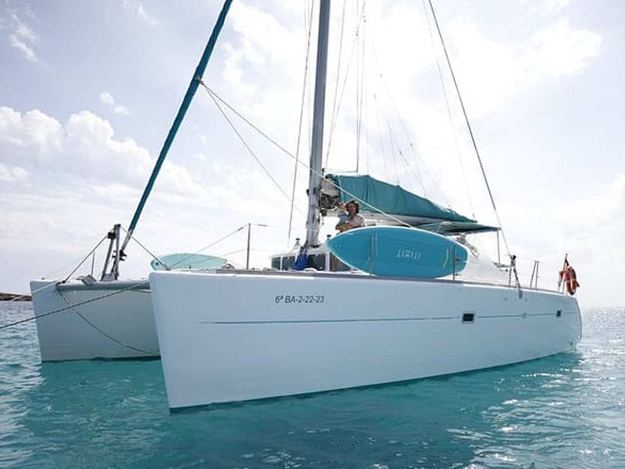Barcelona Private Catamaran, Snacks and Cava, Sunset Option in Spain, photo 4