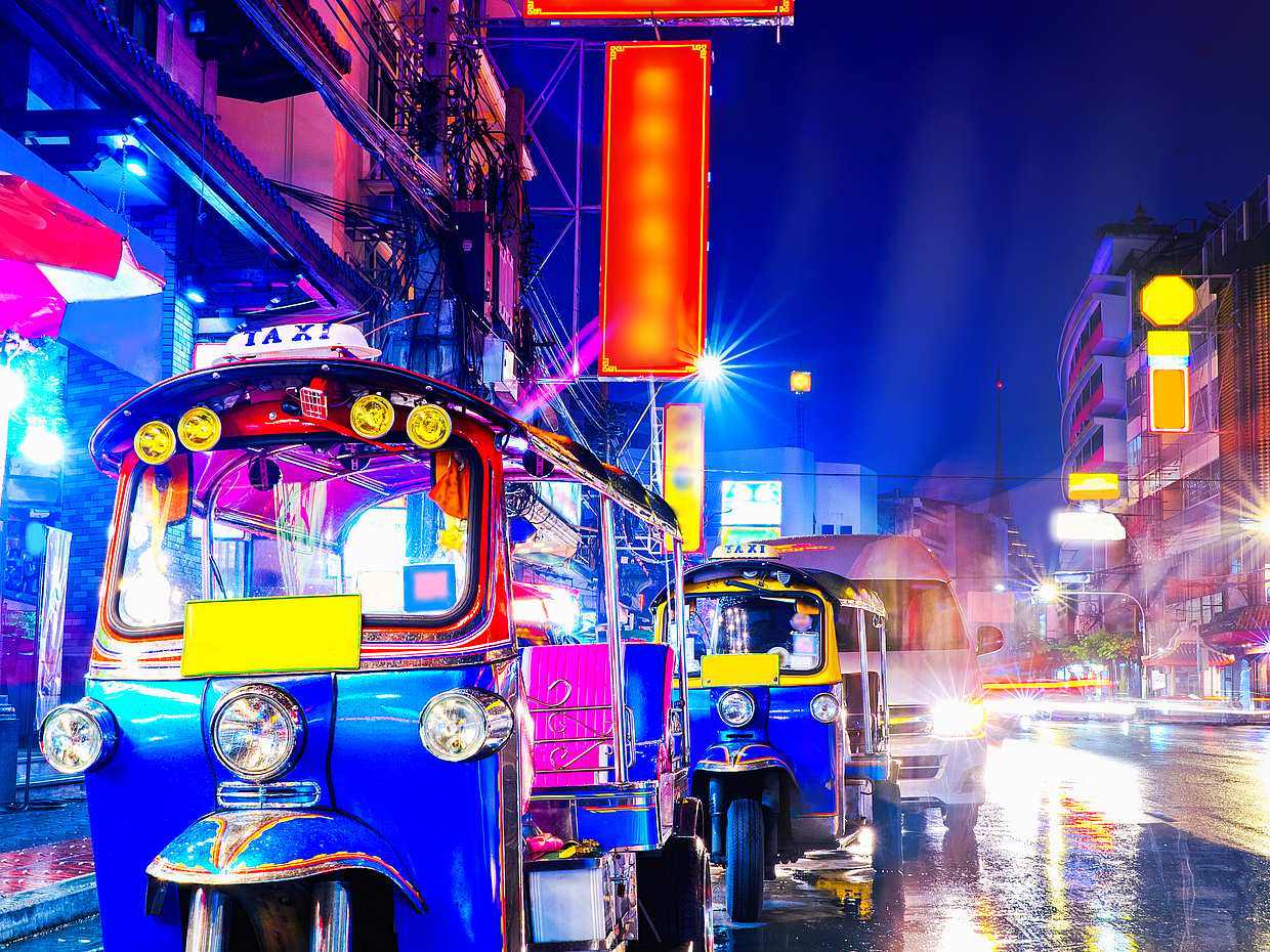 Bangkok à Noite: Excursão Gastronómica Urbana de Tuk Tuk na Tailândia