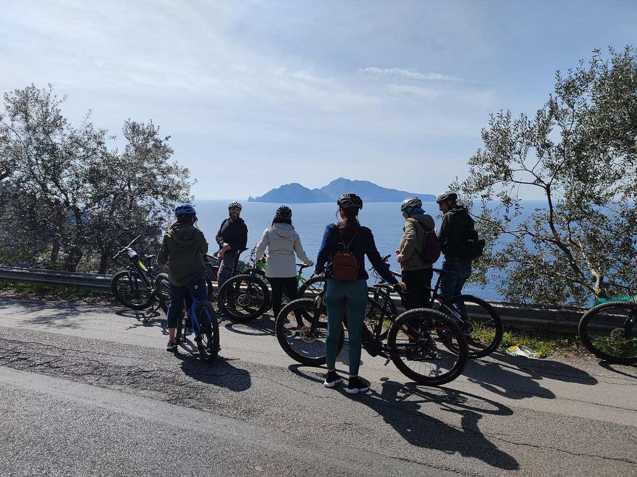E-Bike Tour in Sorrent mit Limoncello-Verkostung in Italien, Sorrento E-Bike
, photo 2