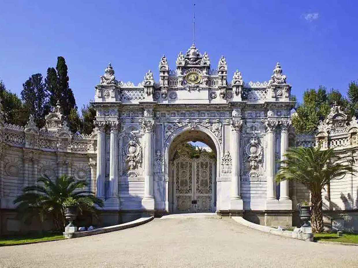 Dolmabahce Palast mit Gewürzmarkt Halbtagestour in der Türkei, Dolmabahce Palast