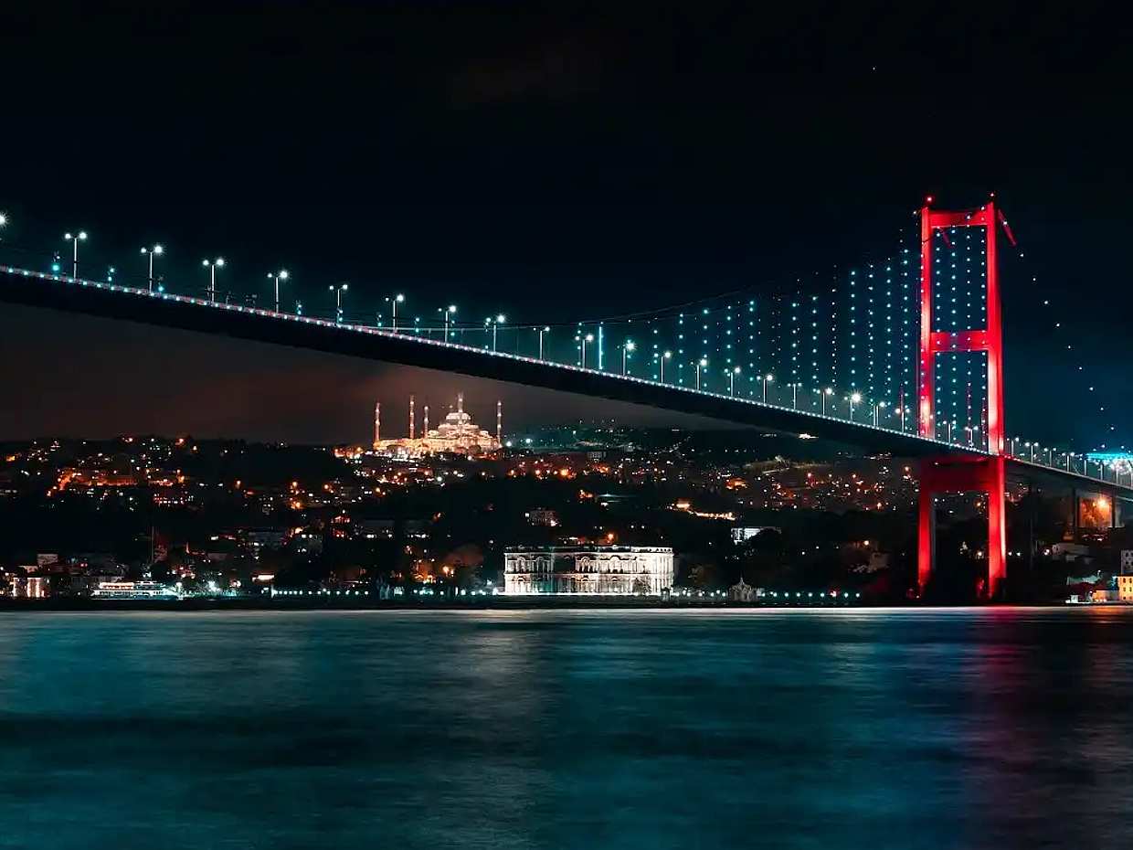 Bosphorus Dinner Cruise and Turkish Night Show in Turkey, Bosphorus Bridge, photo 3