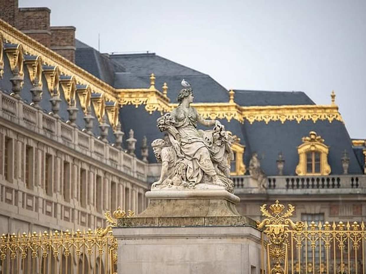 Eiffel, Seine Cruise, Versailles, Wine Tasting with Hotel Pick Up, photo 2