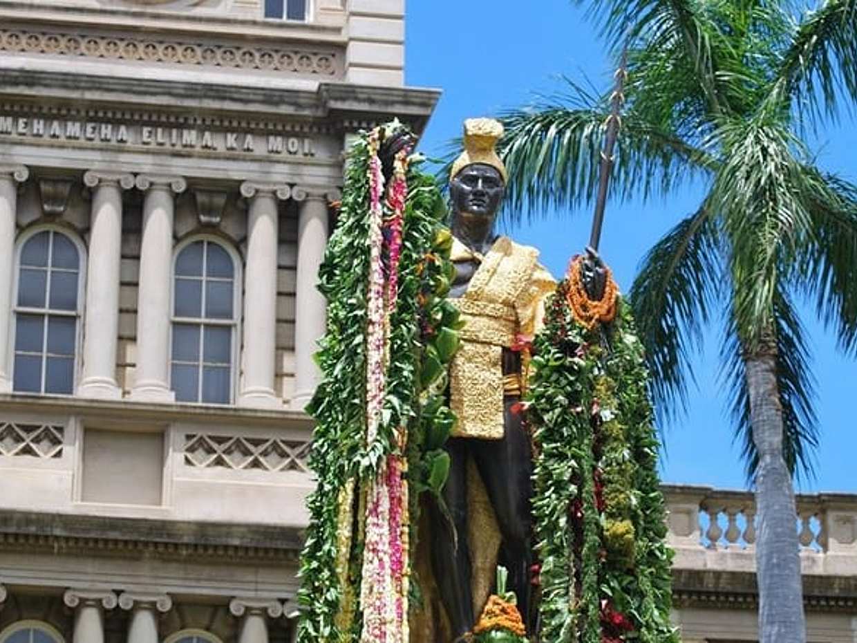 Honolulu Scavenger Hunt & Highlights Self-Guided Walking Tour, photo 5