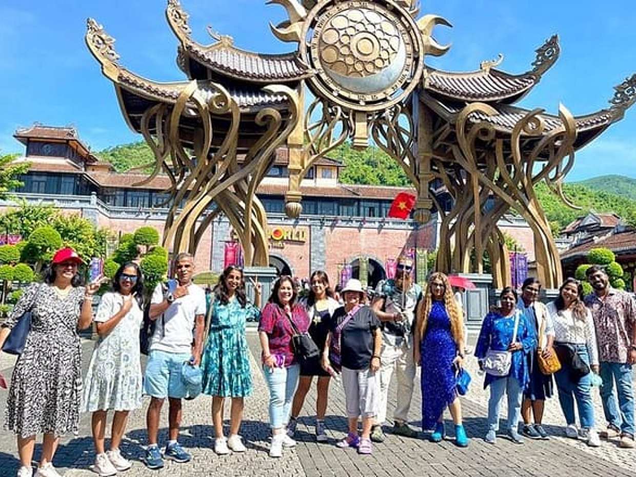Kleine groep Deluxe Tour: Ba Na Hills en Golden Bridge Ervaring in Vietnam, Hoi An