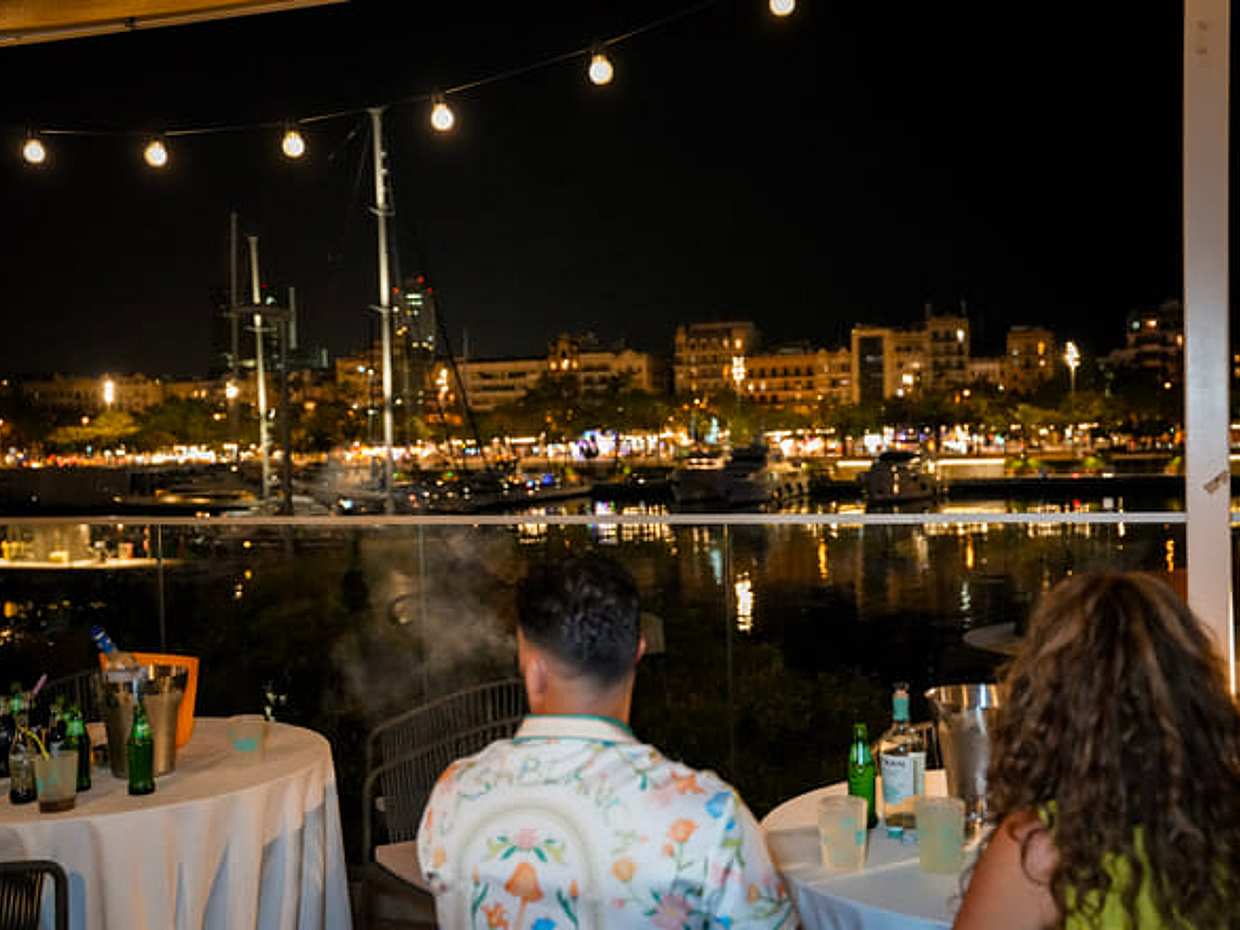Barcelona Beach Rooftop Party & VIP Club Entry, photo 2