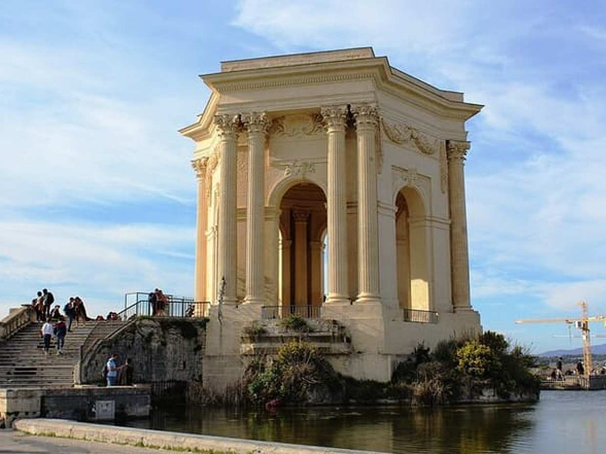 Private Historic Walking tour in Montpellier, photo 5