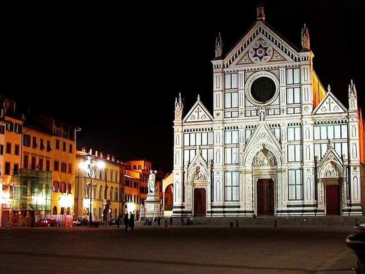 Legends of Florence: Private Walking Tour by Night, photo 4