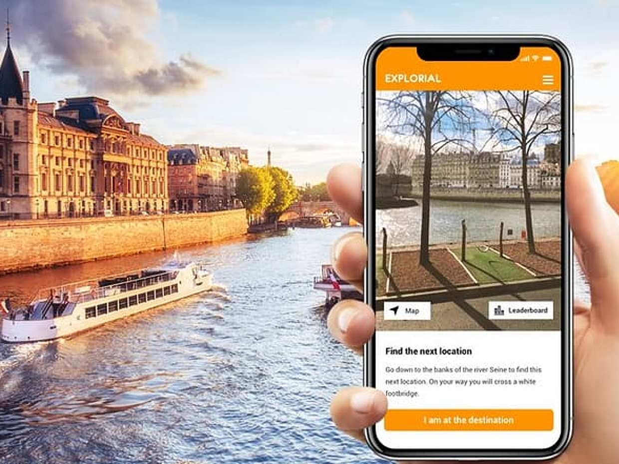 Paris Le Marais Self Guided Walking Tour & Scavenger Hunt in France