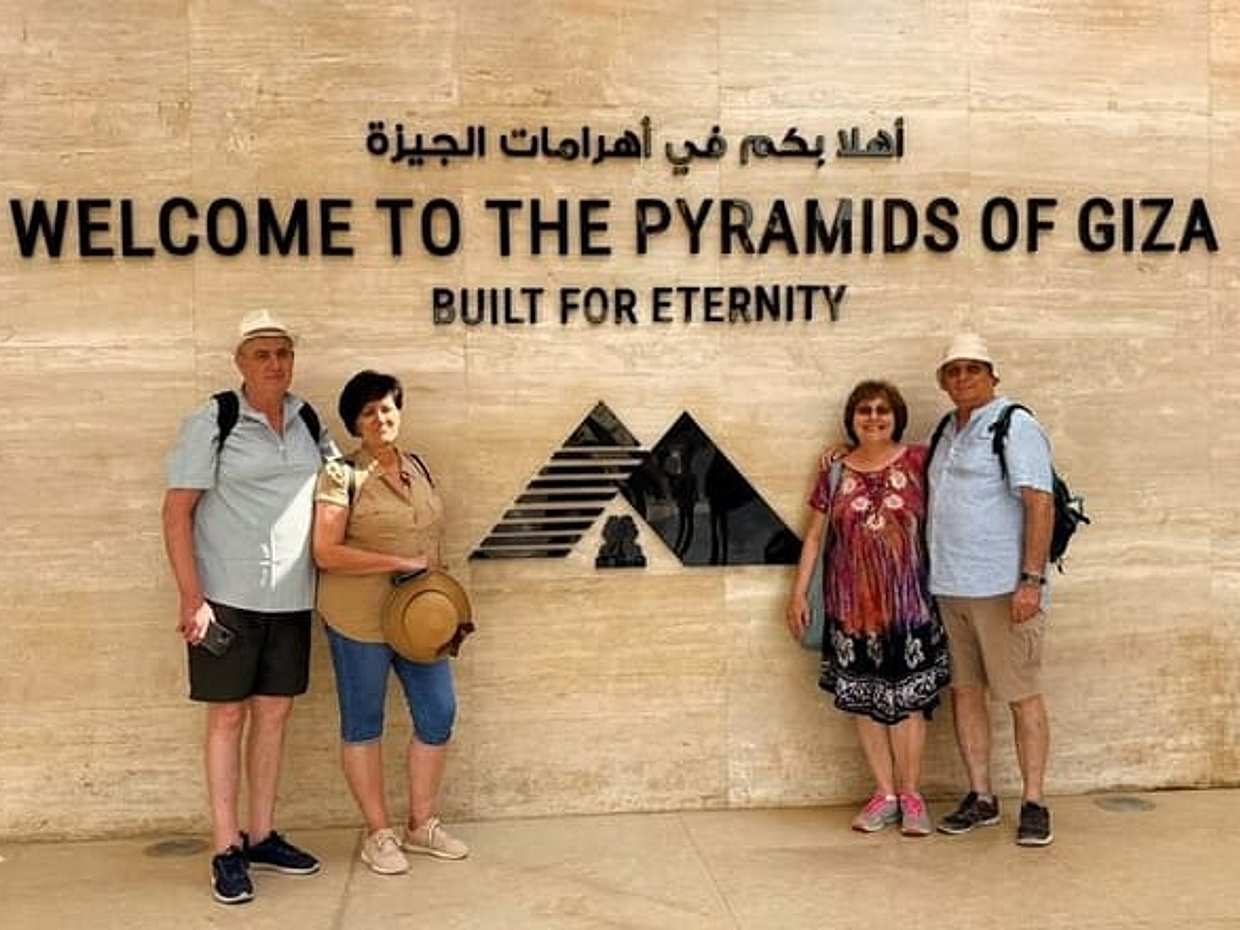 Pirámides de Giza Saqqara y Menfis Excursión de un día VIP en Egipto, El Cairo, photo 2