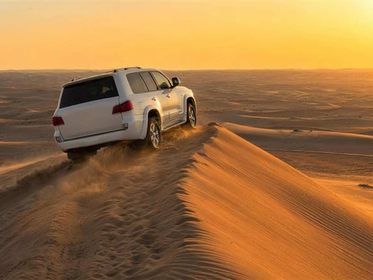 Premium Desert Safari with BBQ Dinner
