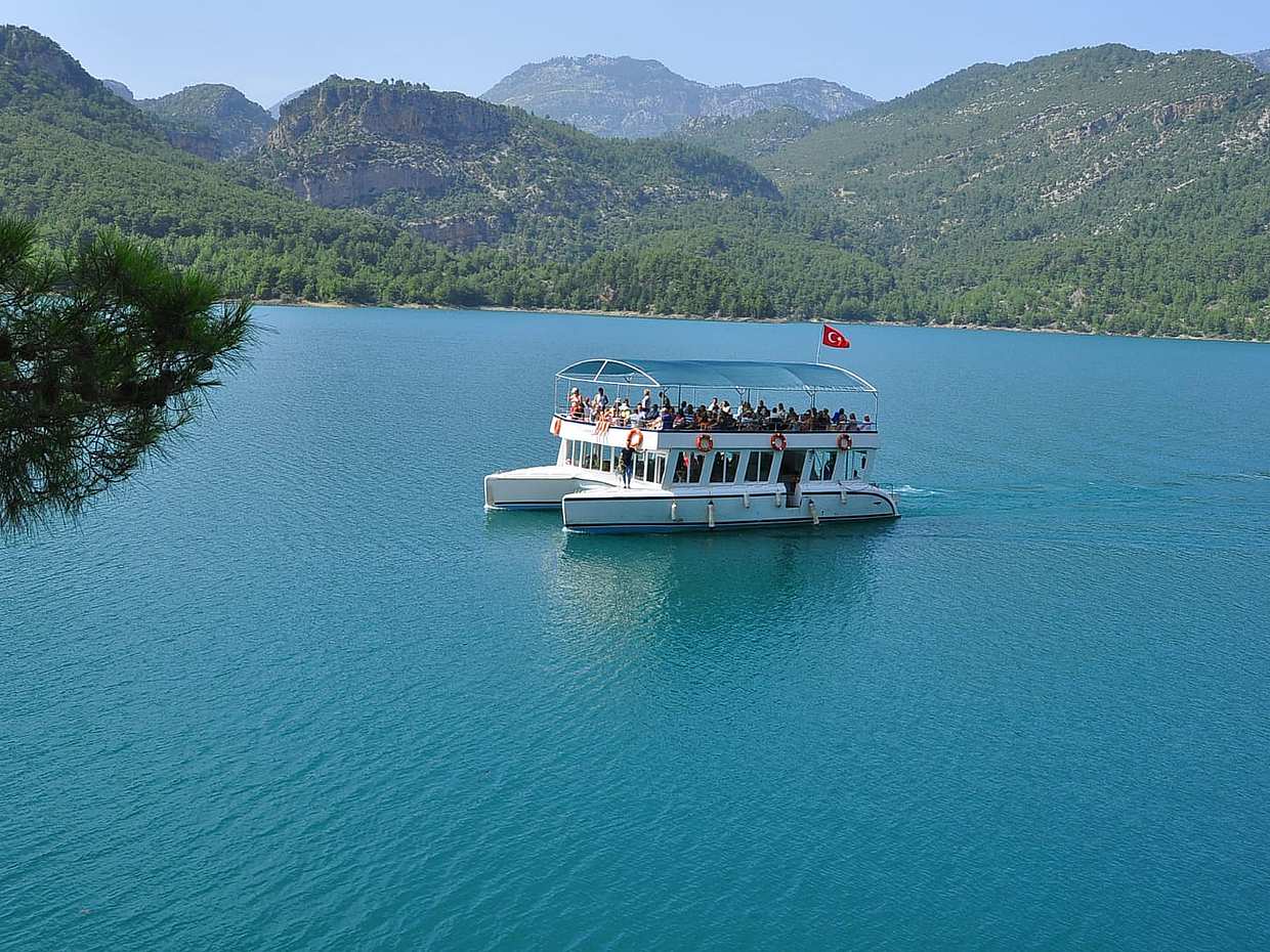 Türkiye, Side'de Öğle Yemeği ve Alkolsüz İçecekler Dahil Yeşil Kanyon Tekne Turu
, photo 2