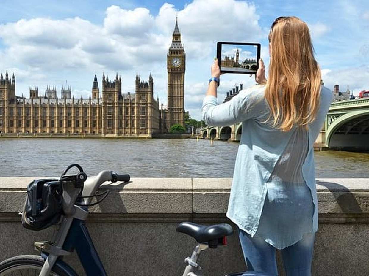 London Highlights Private Bike Tour with Lunch in United Kingdom, photo 2