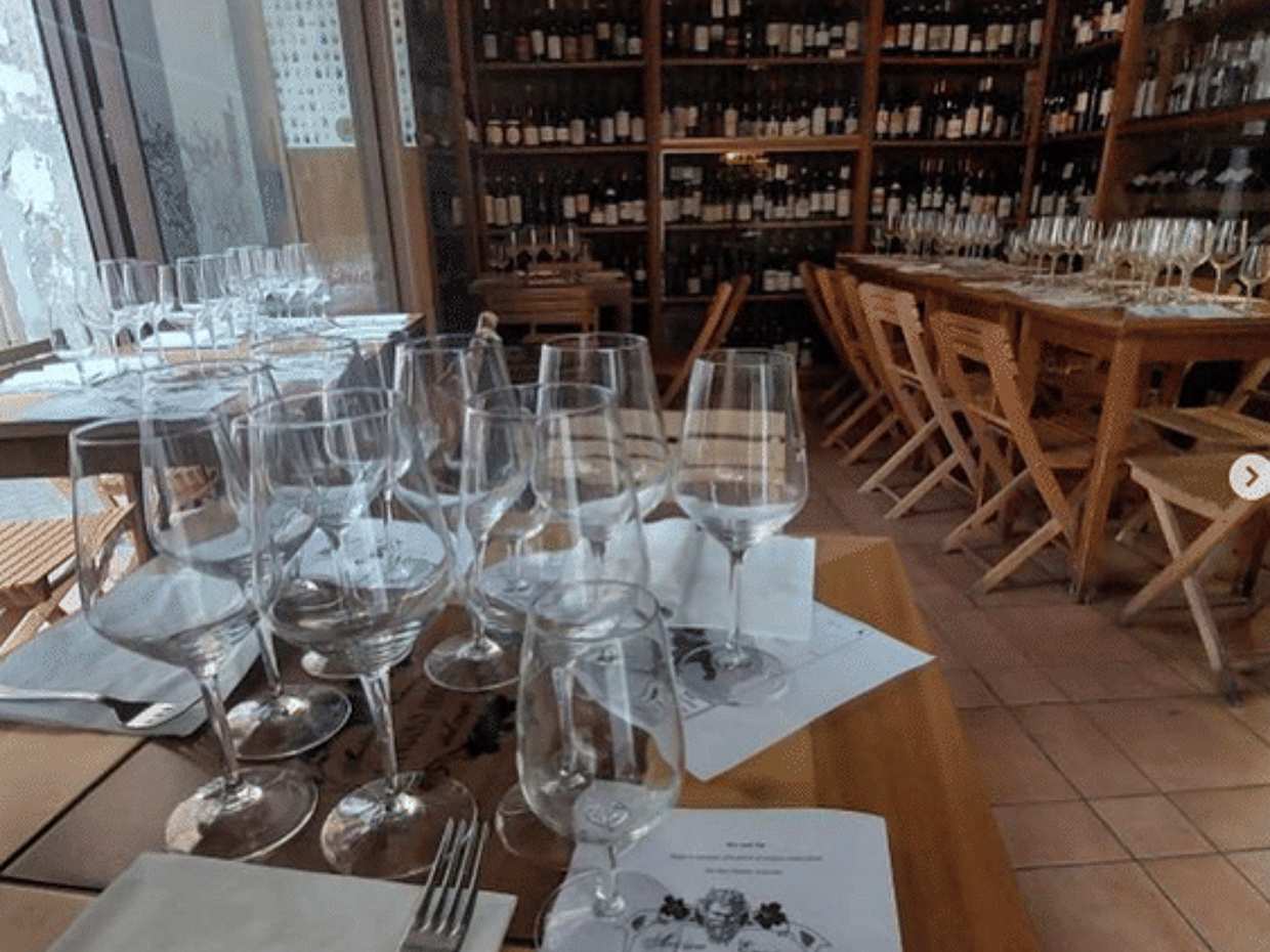 Experience Rome: Exclusive Wine Tasting in the city center!, photo 5