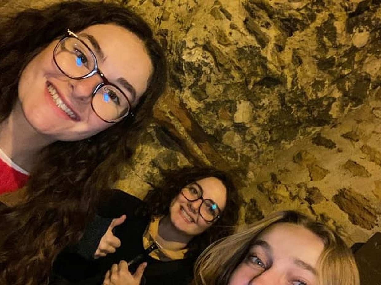 Lyon Ghost Hunt: Volg de Schaduwen Ontdekkingsspel in Frankrijk, photo 2