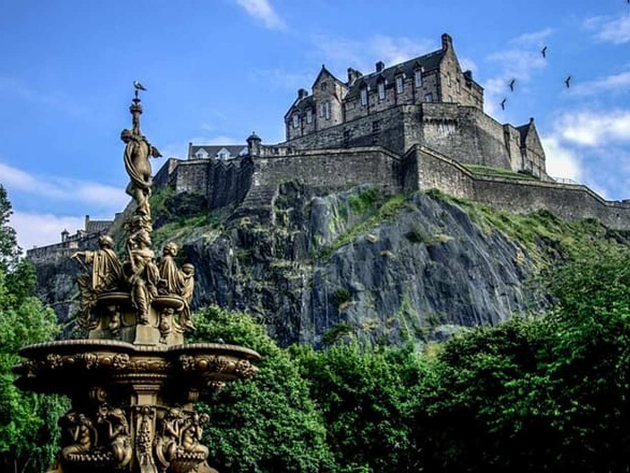 Edinburgh: Gothic Mystery Self-Guided Walking Adventure in United Kingdom, photo 5