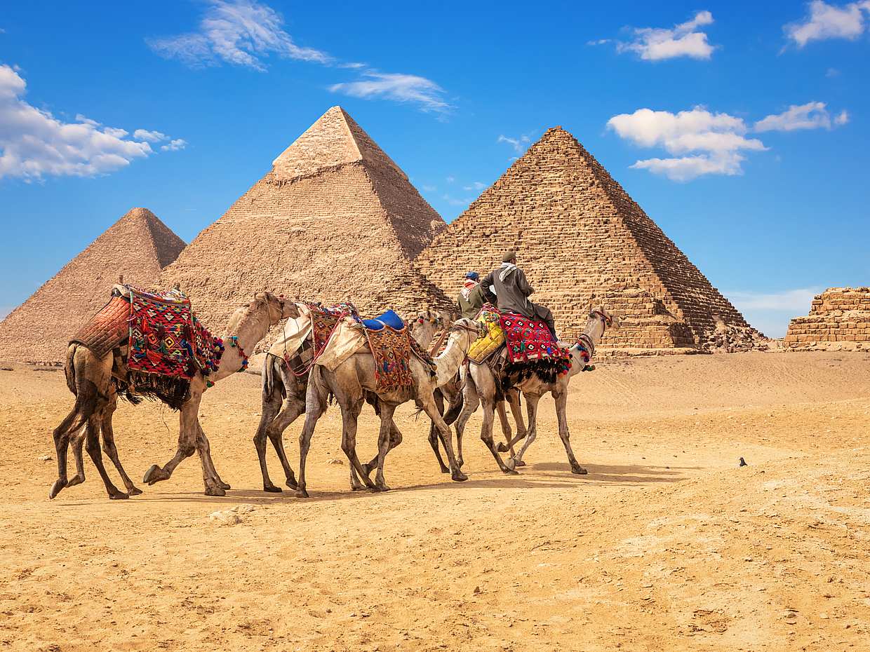 Full-day Tour to Giza Pyramids, Saqqara and Memphis in Cairo, Egypt, photo 3