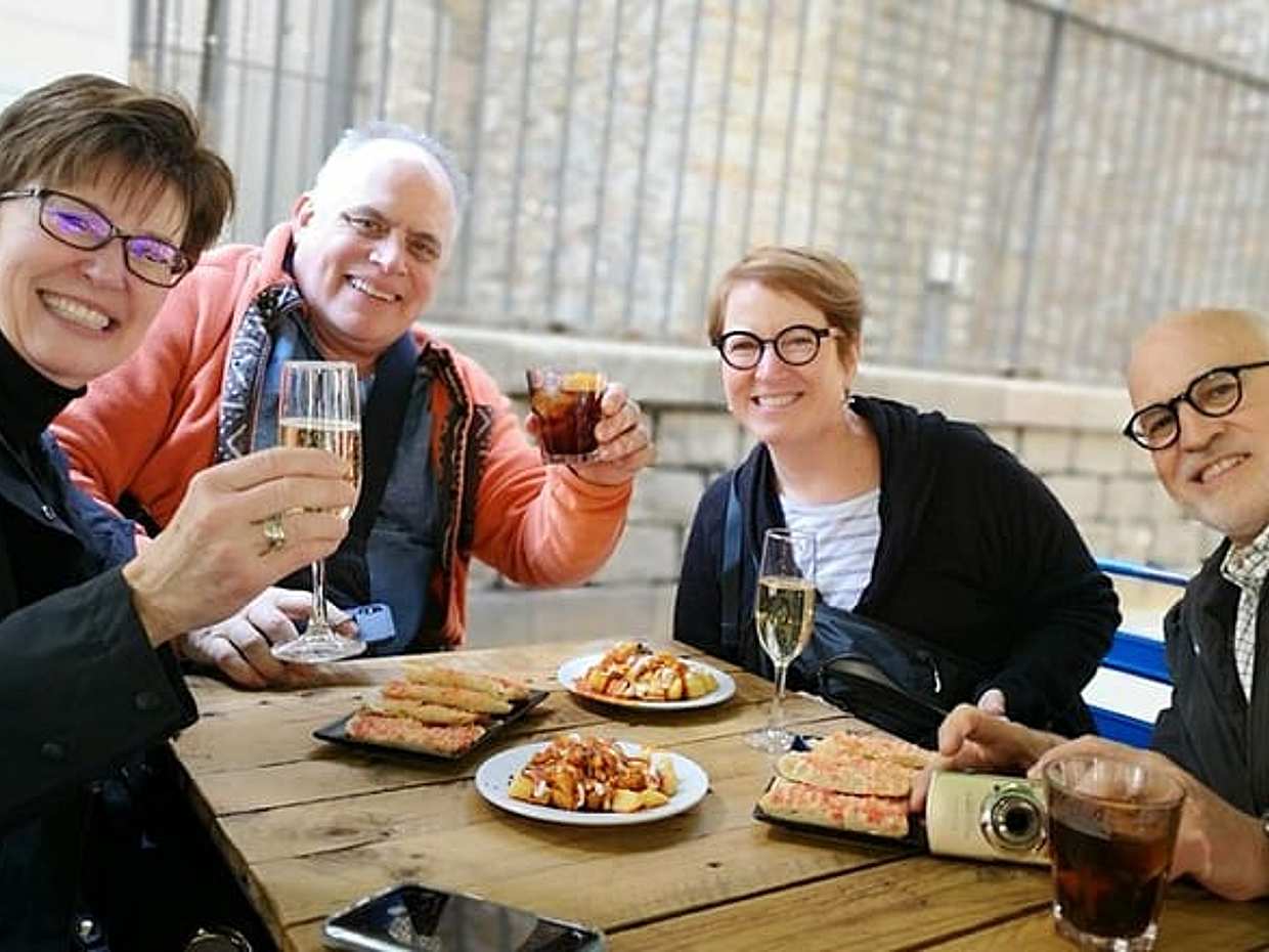 Barcelona Private Tour: Tapas & Wine Tasting with Flamenco Show in Spain, photo 5