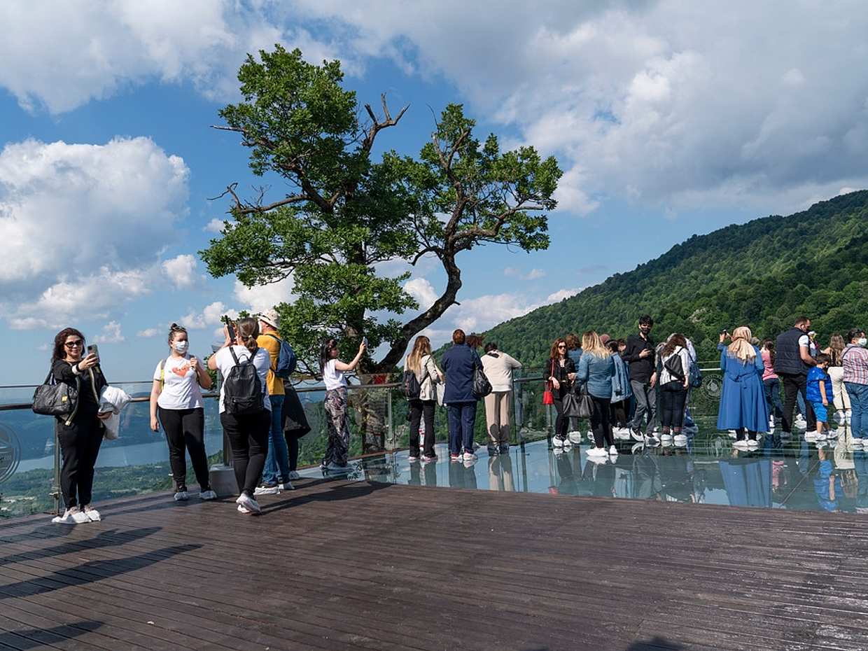 Sapanca Lake and Masukiye Full-day Tour from Istanbul in Turkey