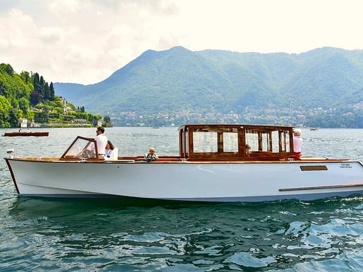 Private Como Tour and Lake Como VIP Luxury Boat Cruise, photo 5