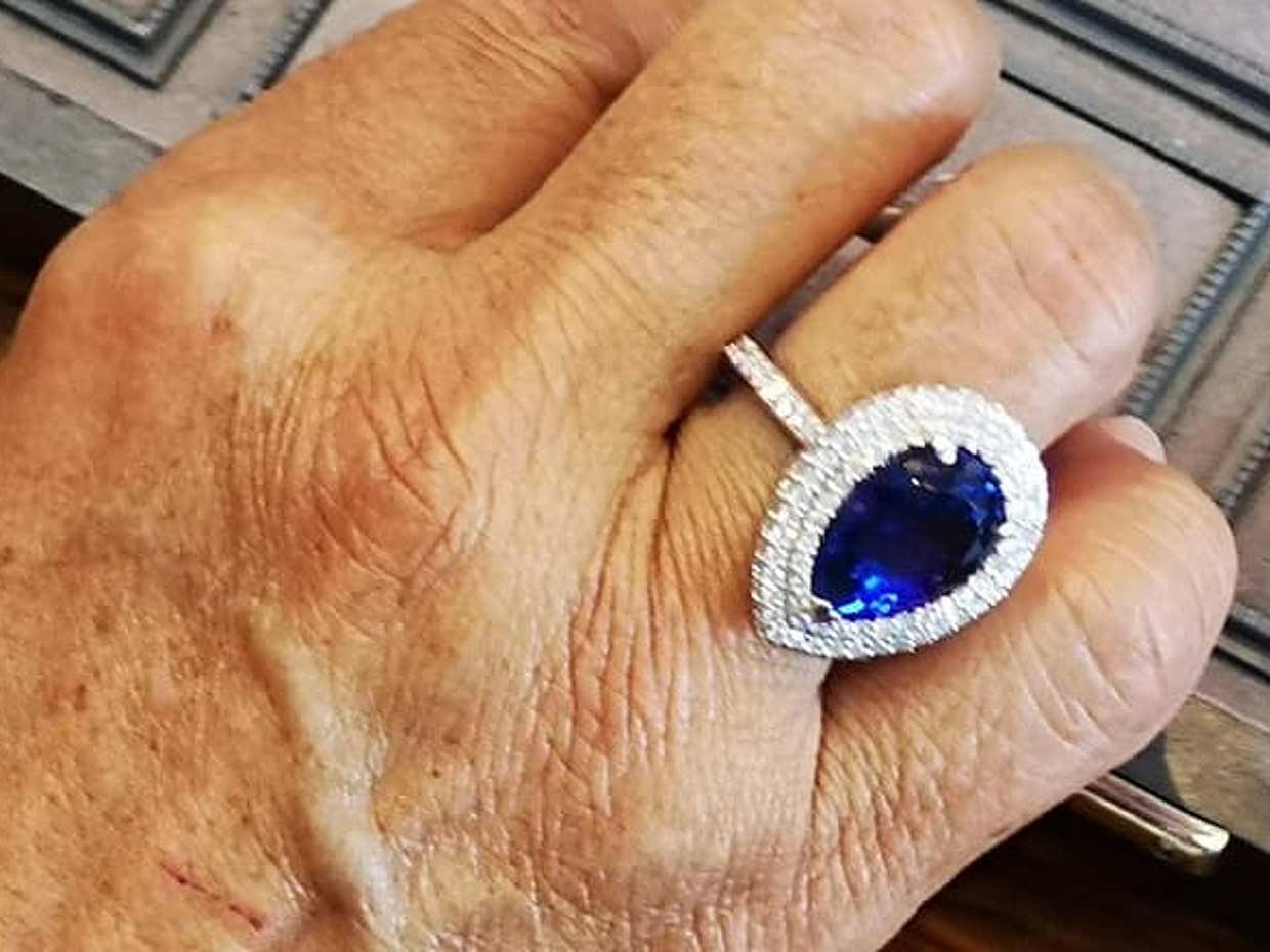 Private Half Day Diamond and Tanzanite Specialist Tour. in South Africa, Cape Town