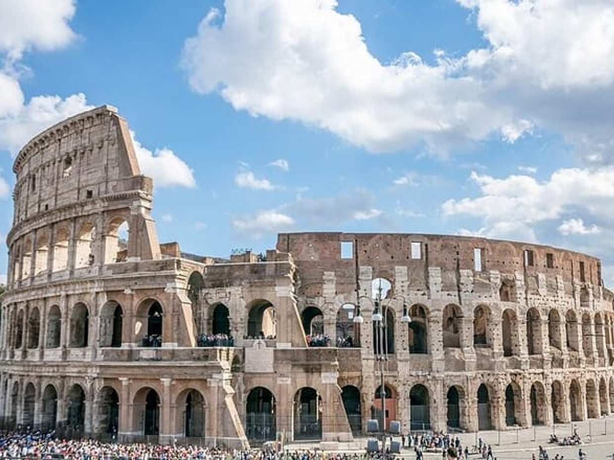 Roma: Visita guiada al Coliseo con el Foro Romano y el Monte Palatino en Italia, photo 2