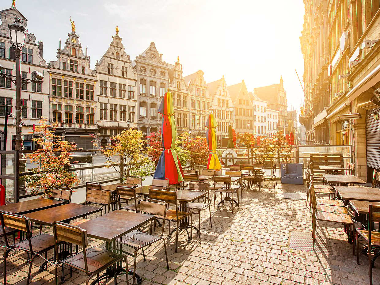Antwerp: Diamonds Galore, Elegance, Arts and Stunning Architecture, photo 2