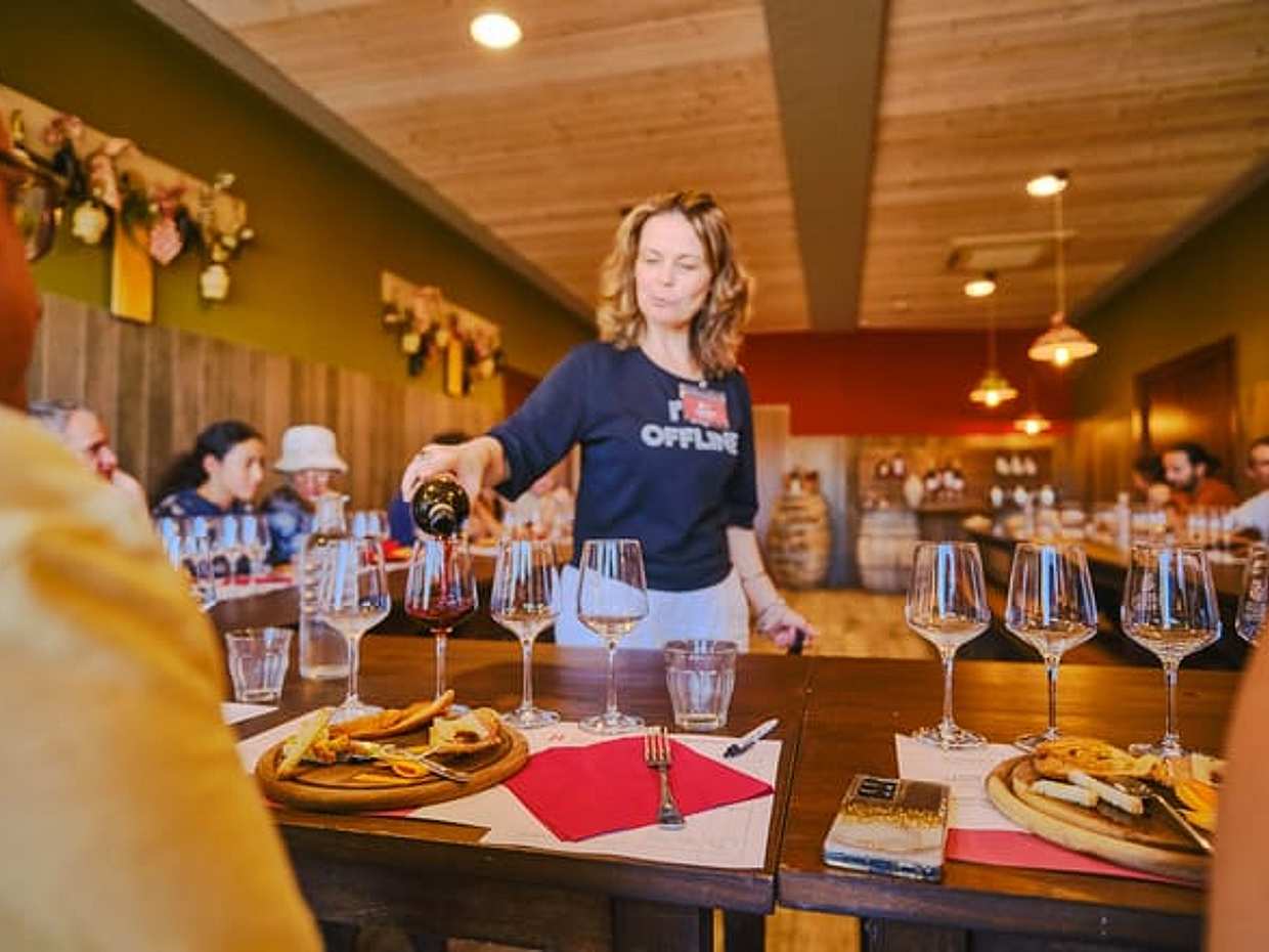 Cheers to Florence: an Exclusive Small-Group Wine Tasting Experience with Unlimited Wine, photo 3