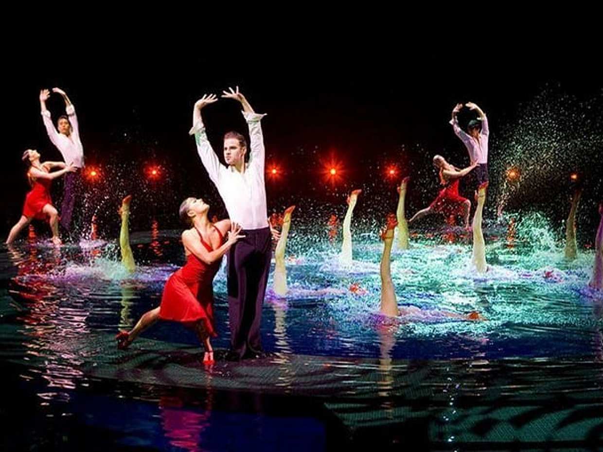 Dubai La Perle By Dragone negli Emirati Arabi Uniti, photo 5