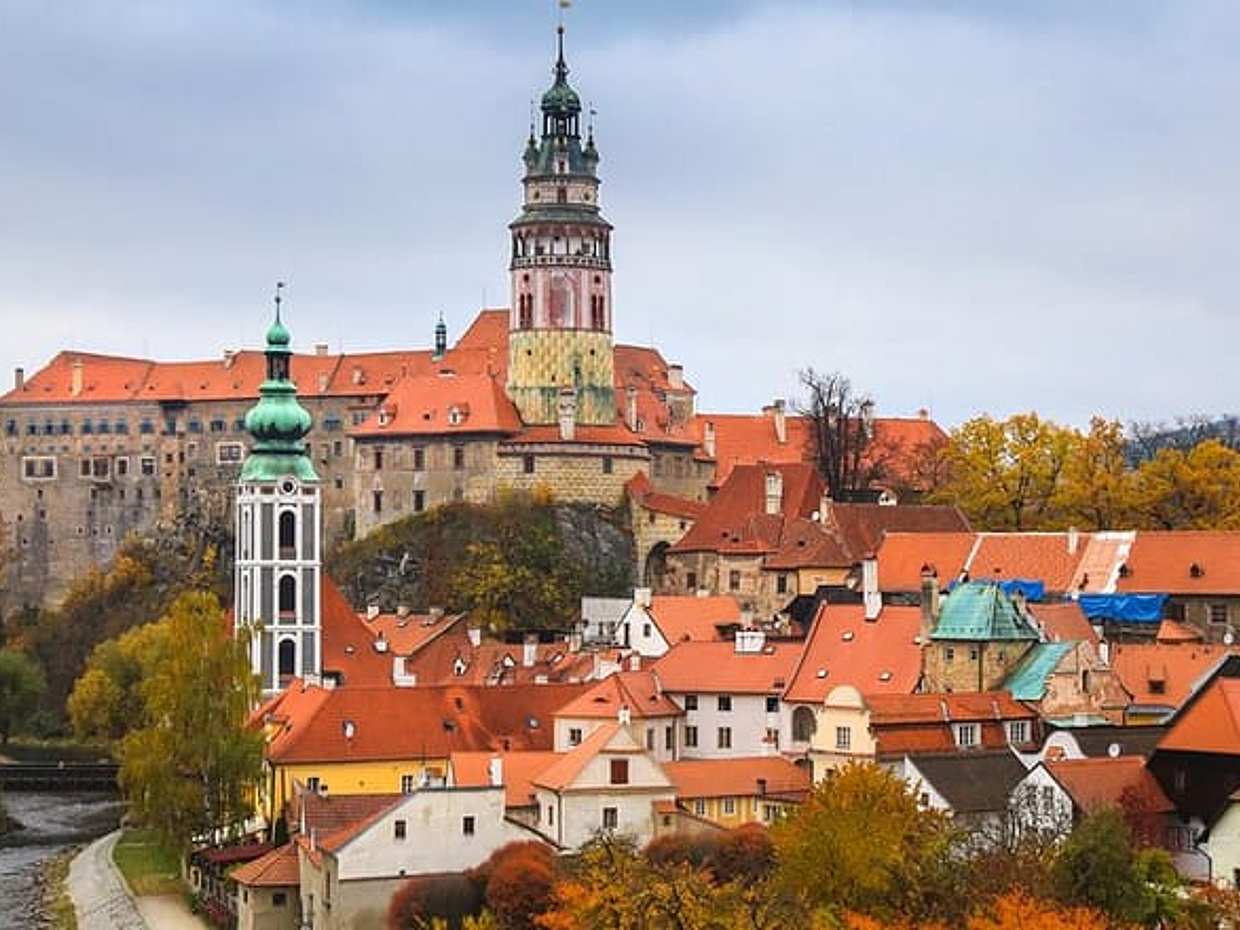 Cesky Krumlov Scavenger Hunt & Self-Guided Walking Tour