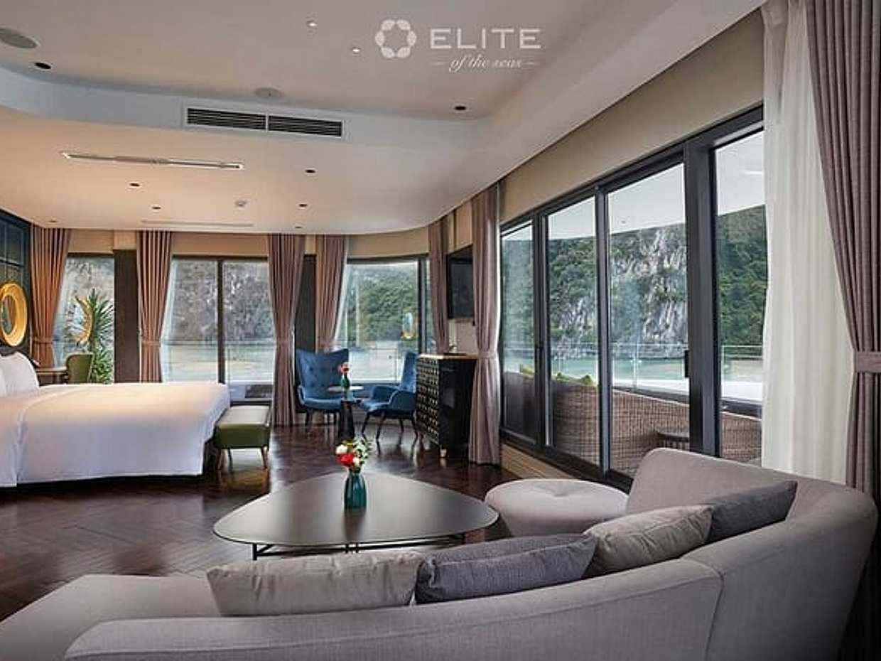 Terrace Suite on Top Notch Luxury Overnight Cruise in Halong Bay , Vietnam, photo 2