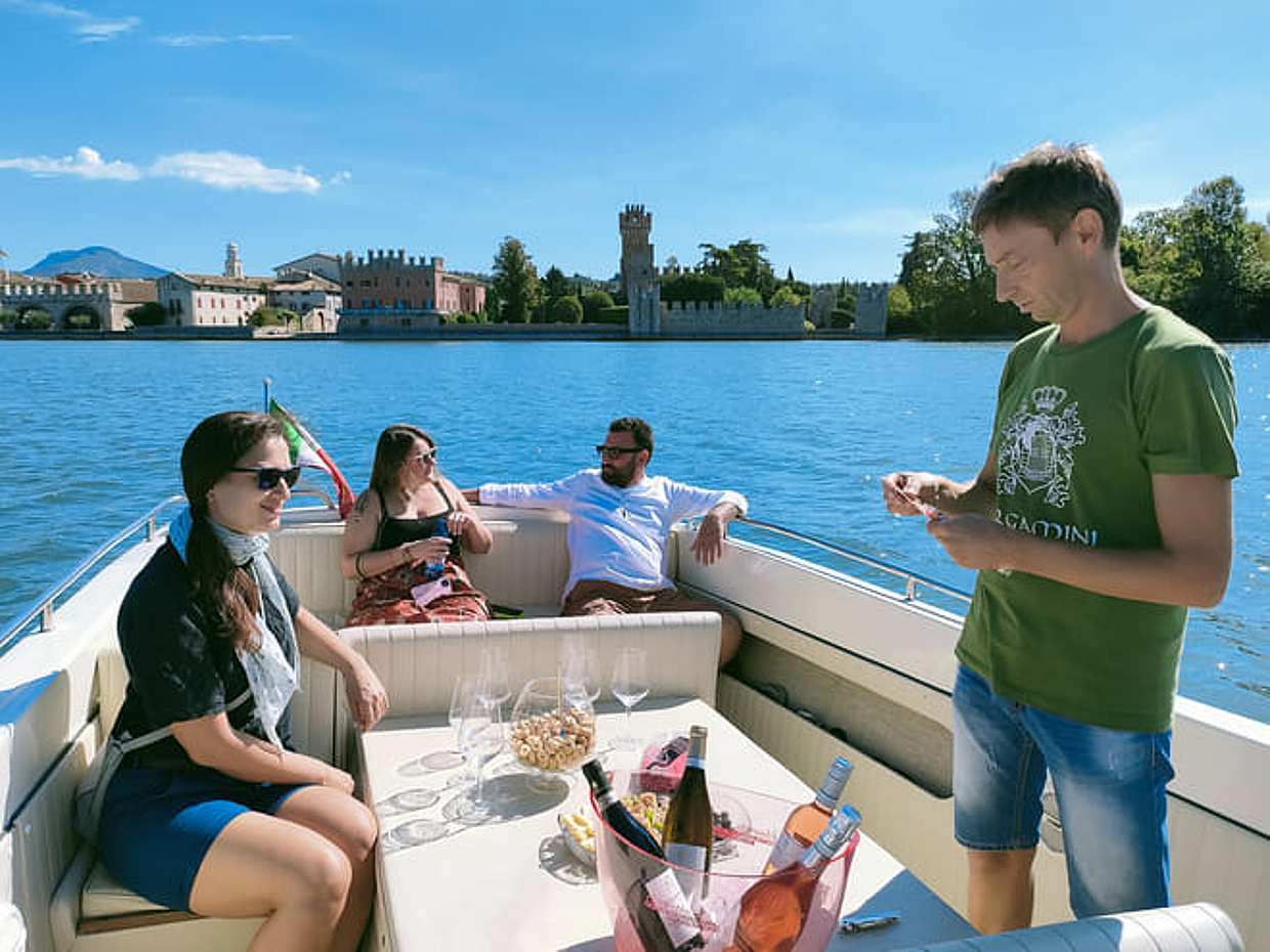 Private Boat Tour with Wine tasting from Lazise