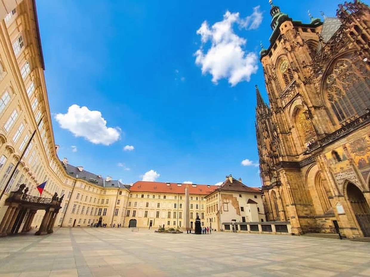 Get&Go: Prague Castle Ticket & E-Guide + Discount vouchers, photo 3