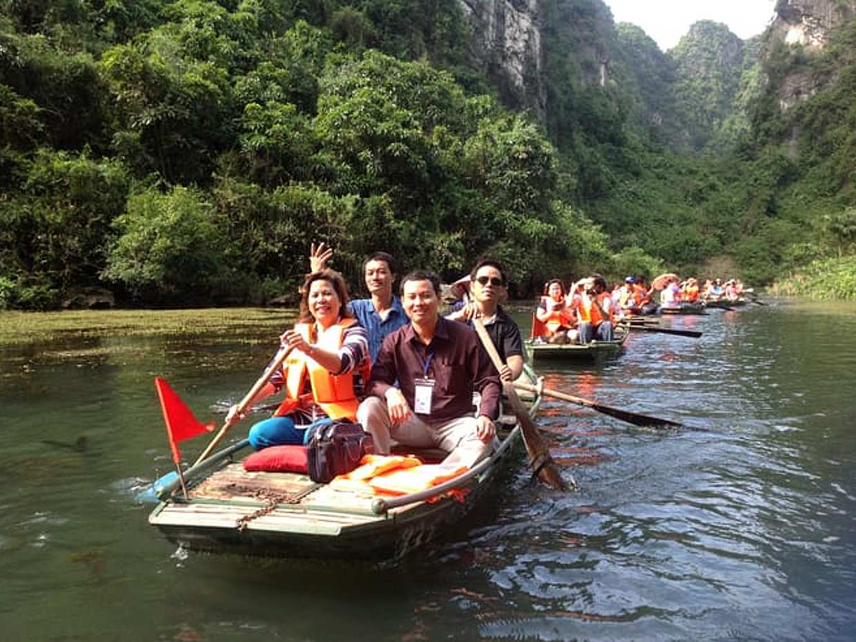 PERFUME PAGODA ONE DAY TOUR WITH LUNCH FROM HANOI (1 Day), photo 2