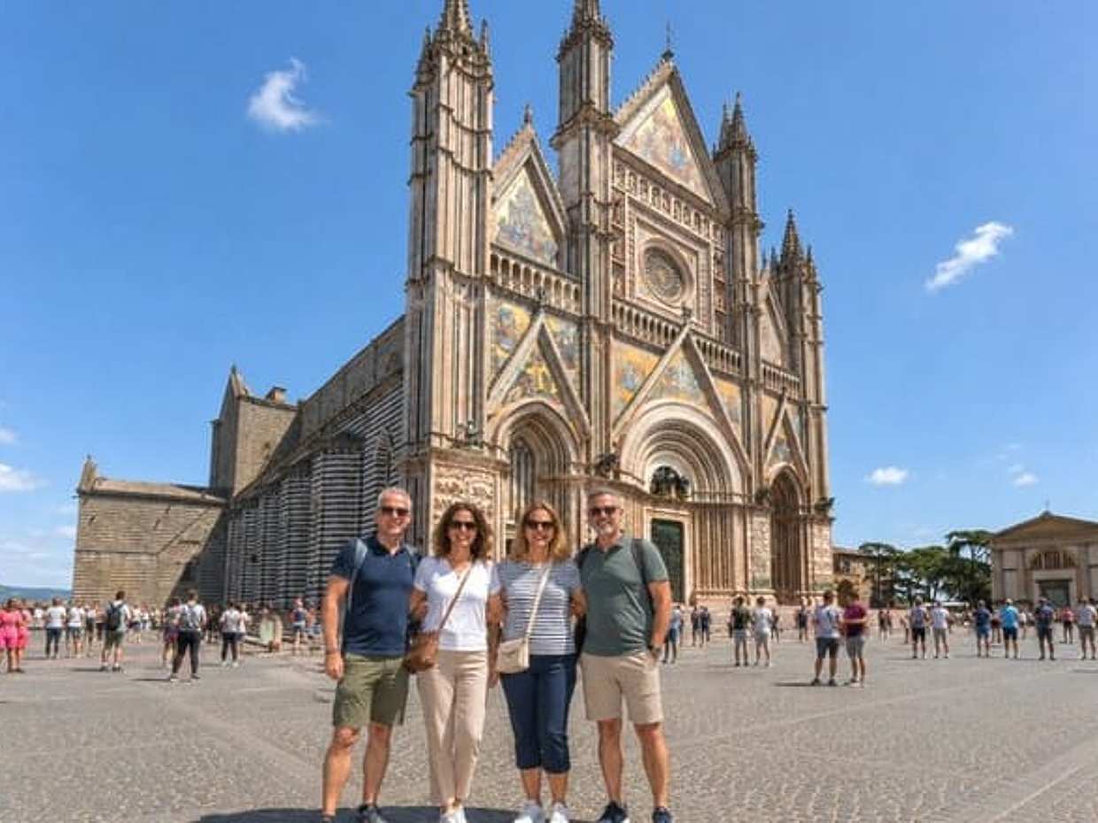 Rome to Orvieto Day Trip by Train with Duomo, Caves and Lunch