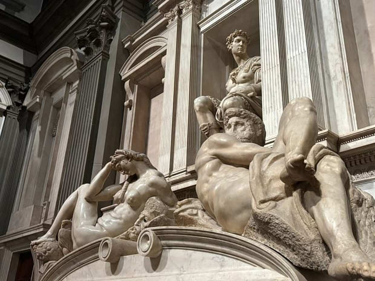 Marble as a Living Stone: Discover the Medici Chapels and Michelangelo