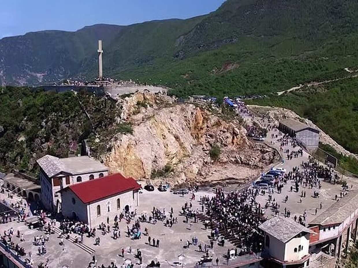 "Visite de pèlerinage d'une demi-journée à l'église Saint-Antoine depuis Tirana en Albanie", photo 4