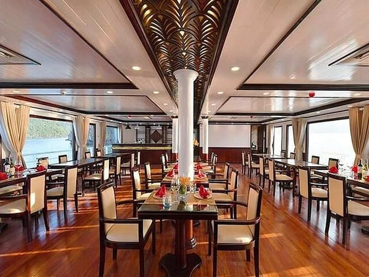 Halong Bay Luxury 3 Days Cruise (2 Nights on Boat - Balcony Cabin) , Vietnam, photo 3
