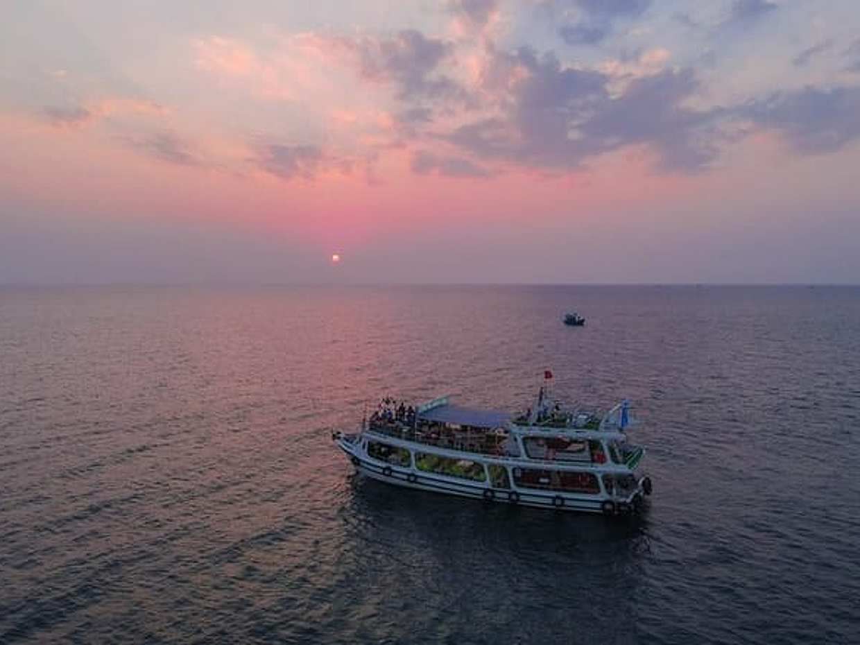 Phu Quoc Half-Day Tour with Sunset BBQ & Night Squid Fishing, photo 3