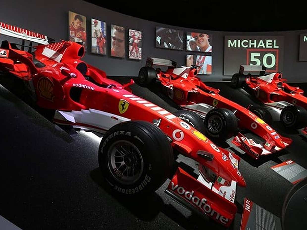 PRIVATE TOUR: Ferrari Museum visit and balsamic vinegar tasting in Modena, photo 3