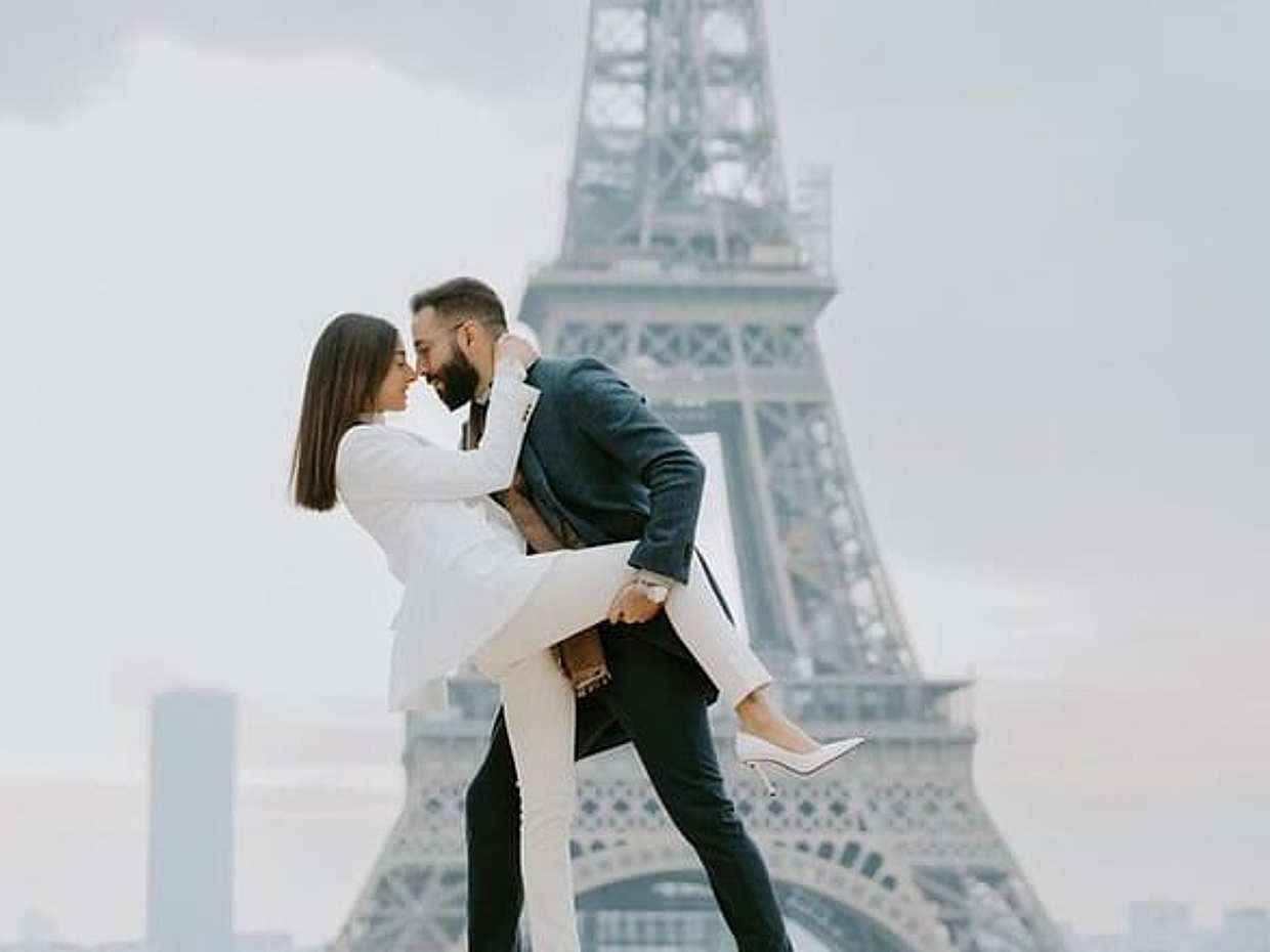 Giverny, Cruise & Eiffel photoshoot with Private Pick up/drop off, photo 2