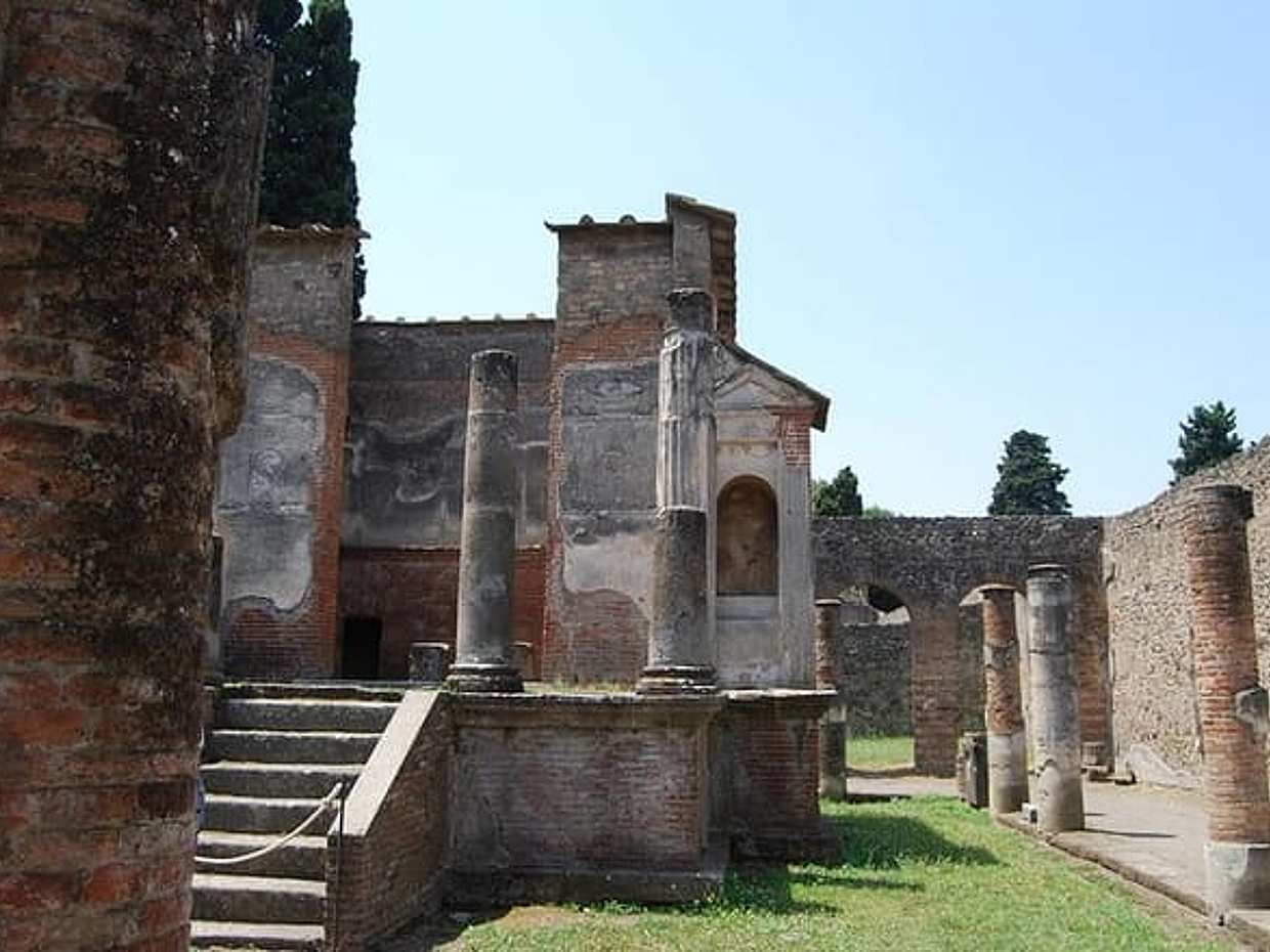 Naples Private Shore Excursion: the Amalfi coast and Pompeii with skip the line tickets, photo 2