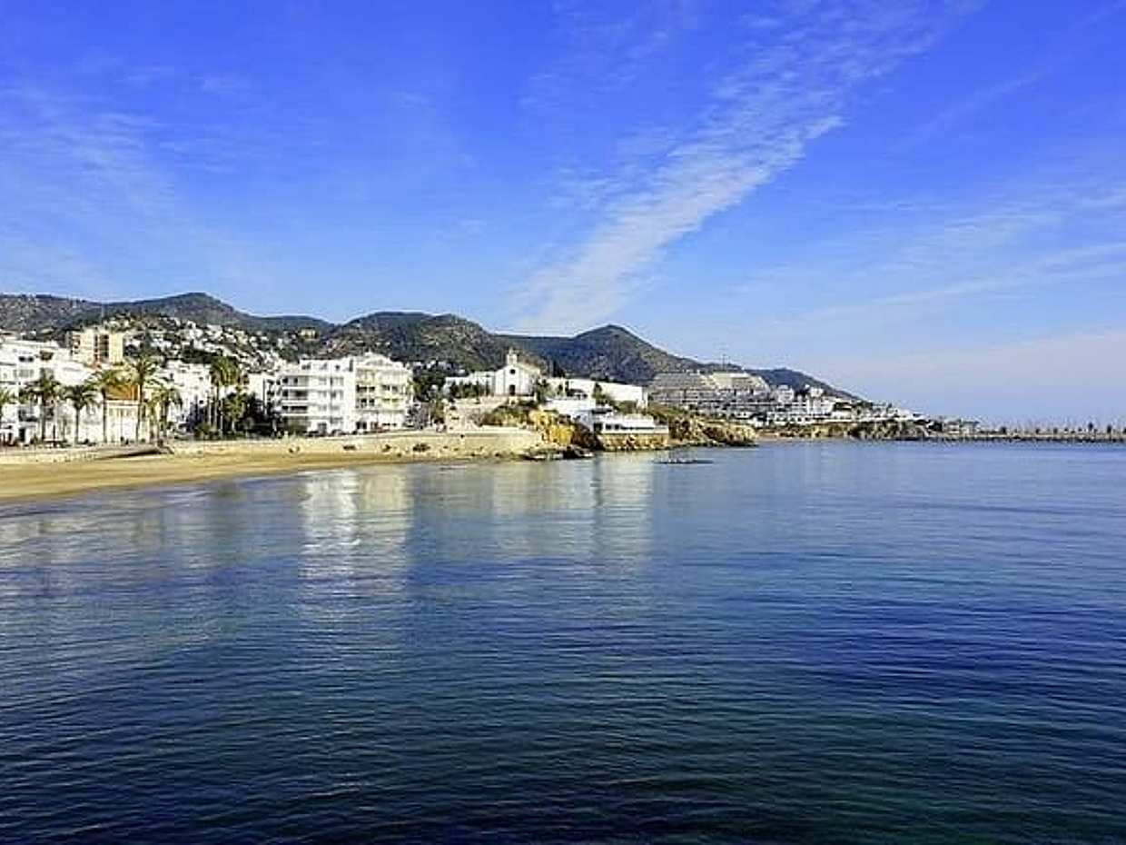 Poblet, Wines & Sitges Private Tour - Hotel pick up from Salou/Tarragona, photo 5