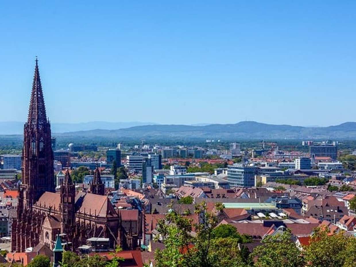 Freiburg Scavenger Hunt & Highlights Self-Guided Walking Tour, photo 2