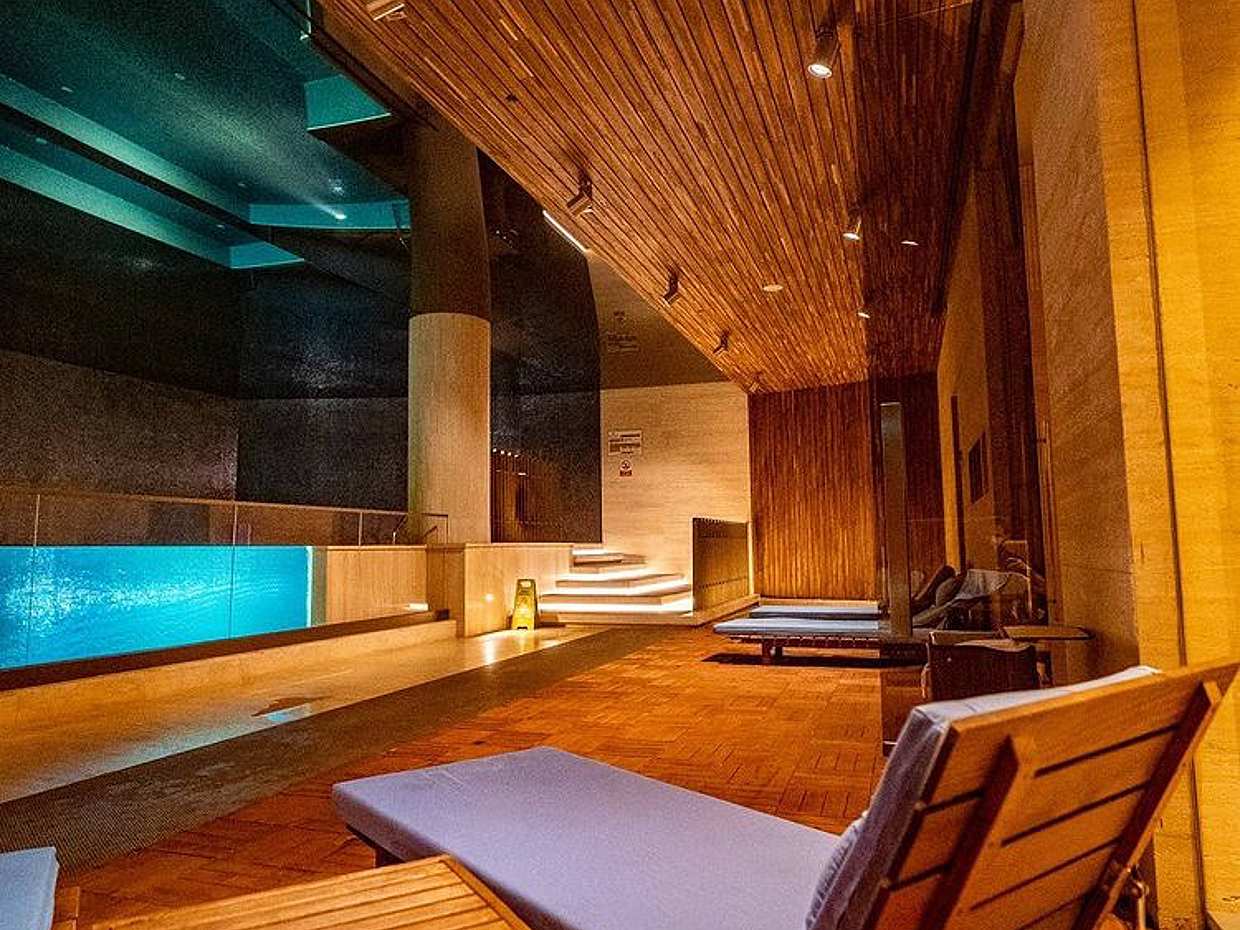 Bain turc rituel complet dans un spa 5 étoiles