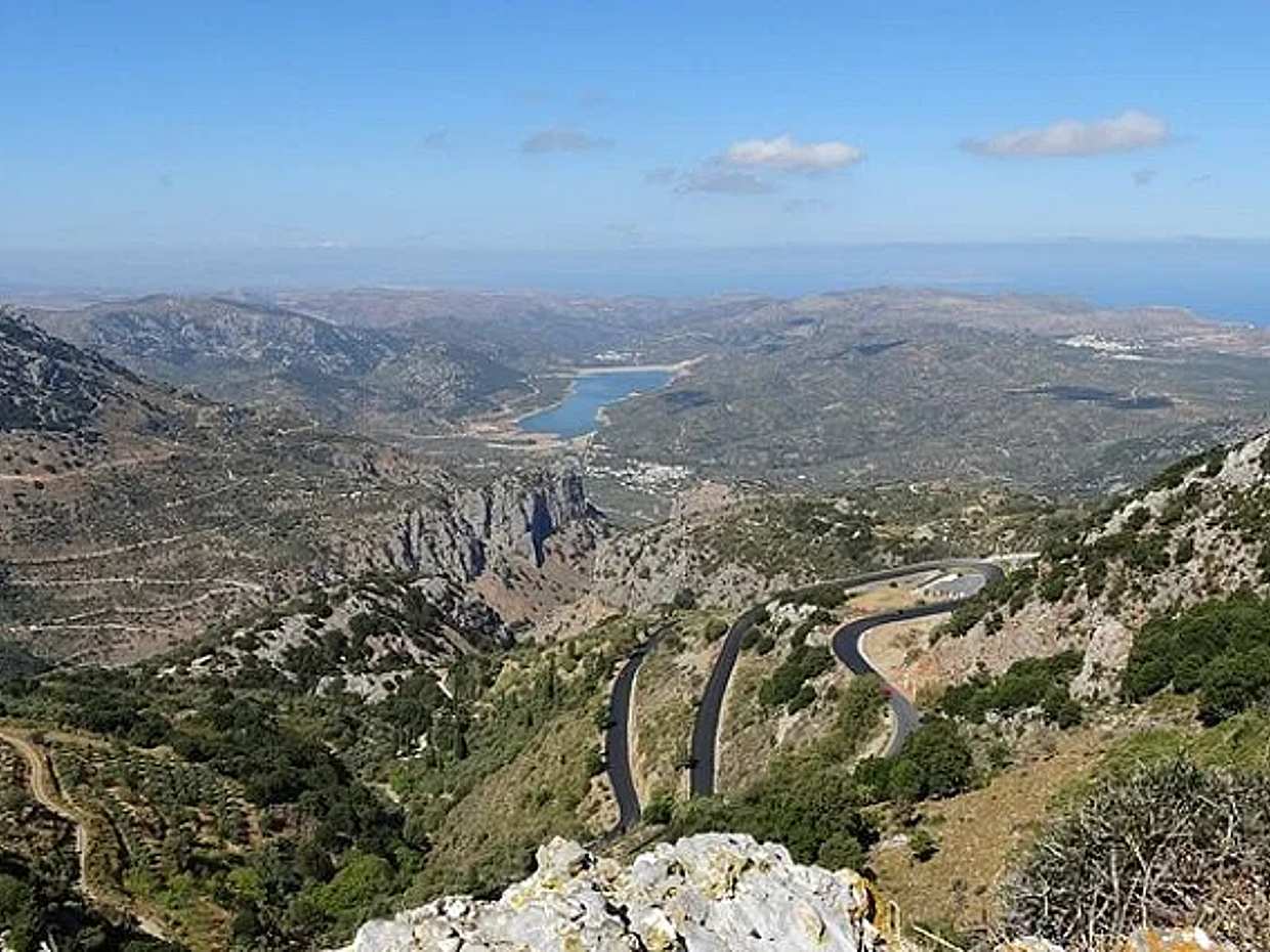 Private Tour: Skip the Line Knossos Palace, Taditional Villages and Zeus Cave in Heraklion, Greece, photo 4