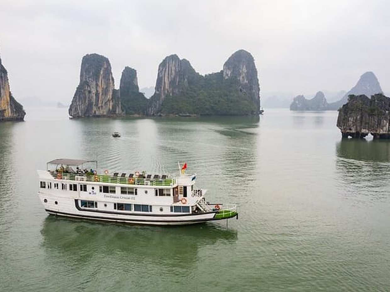 Halong Bay Budget Cruise 2 Days 1 Night Tour from HANOI, photo 3