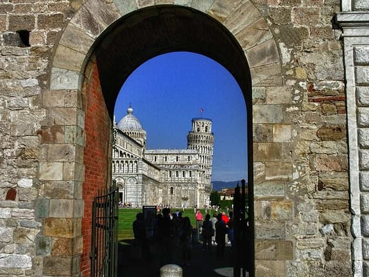 "Privater Transfer von Monaco nach Pisa mit 2-stündigem Zwischenstopp in Genua", photo 2