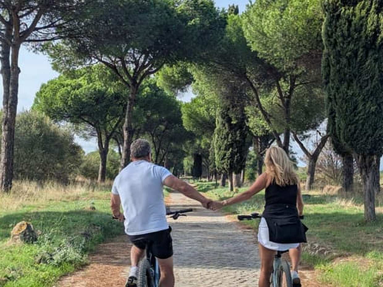 E-Bike 亚壁古道：意大利罗马渡槽和塞西莉亚·梅特拉陵墓 VR, photo 3